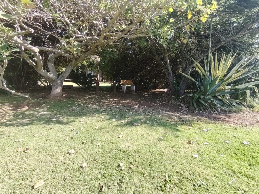 4 Bedroom Property for Sale in Wavecrest Eastern Cape